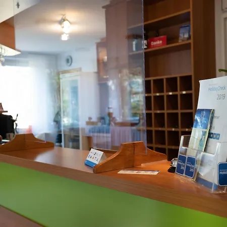 Haus Inter ホテル